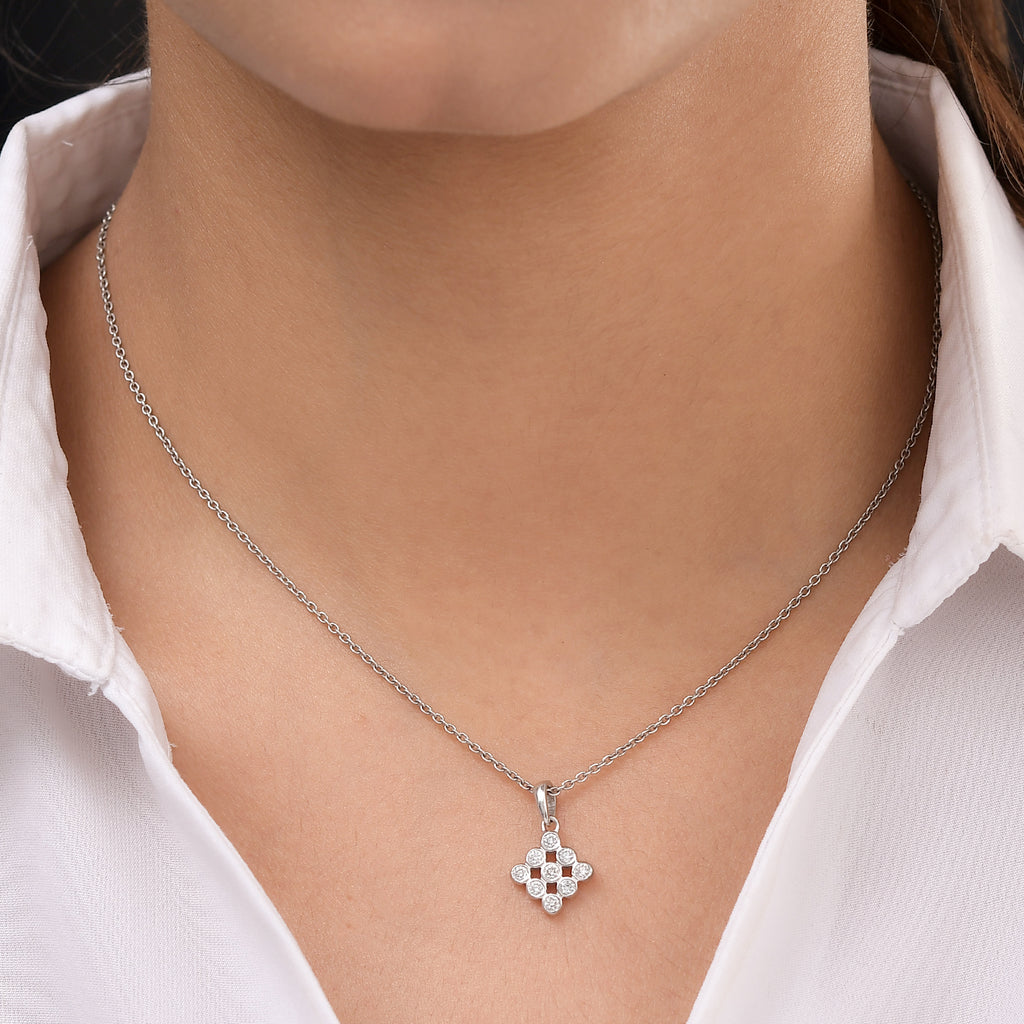 88 Facetten Moissanit-Anhänger, 925 Silber platiniert ca. 0.30 ct
