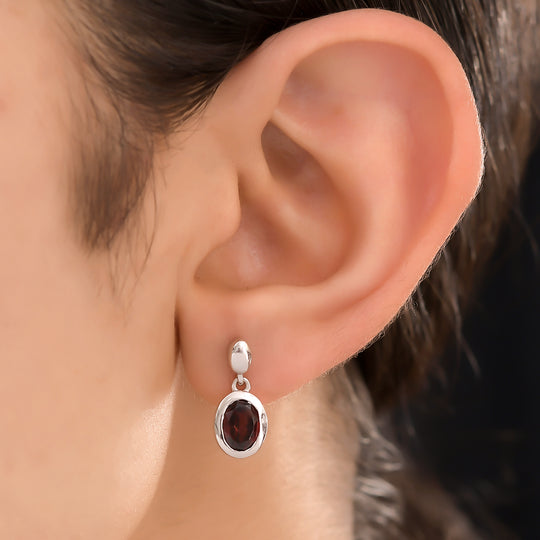 Rote Granat-Ohrringe, 925 Silber platiniert ca. 2,97 ct