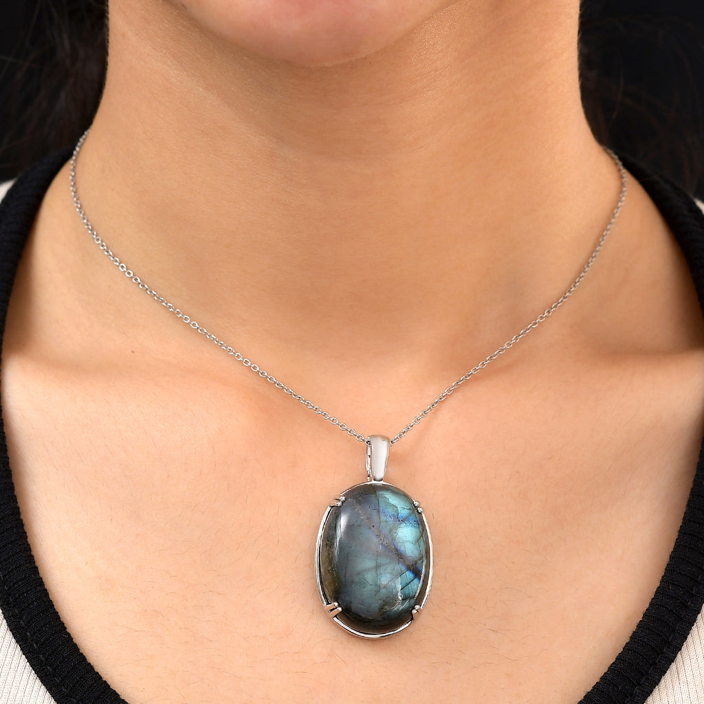 Labradorit-Anhänger, 925 Silber platiniert ca. 53,36 ct