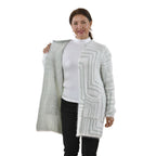 Kuschelig weicher und langer Cardigan mit Taschen, One Size, Geometrisches Muster, grün