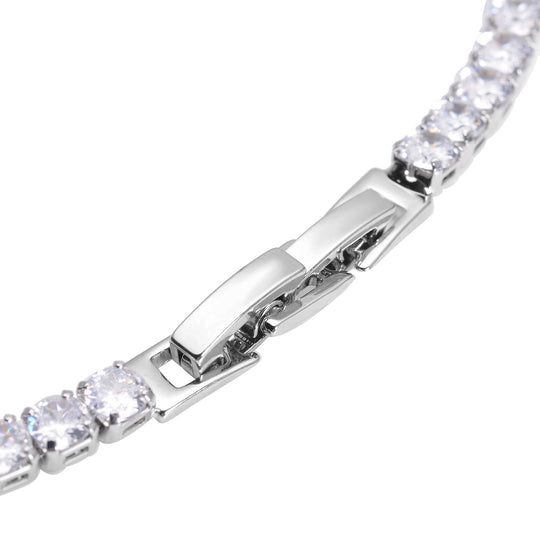 Weiße Zirkonia-Halskette, ca. 45 cm, reines Messing ca. 50,00 ct