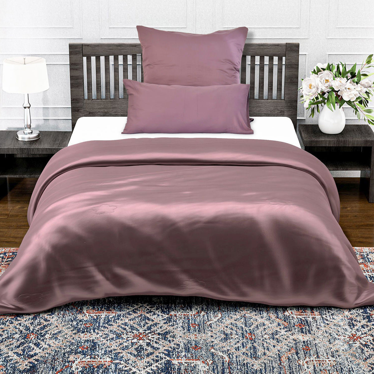 Serenity Night - 100% Bambus-Steppdecke mit Bambusfüllung und 2er-Set Bambus-Kissenbezüge Mauve